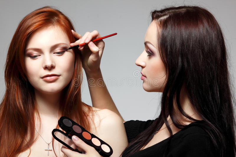 Makeup: Application
